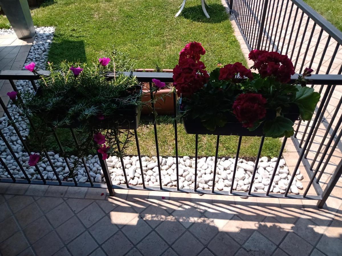 Oxy Holiday Home Iseo Exterior foto